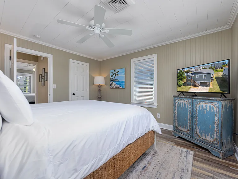 1629 Sir Walter Rd #1 — Photo 16