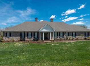 212 Quail Run Dr, Georgetown, KY 40324