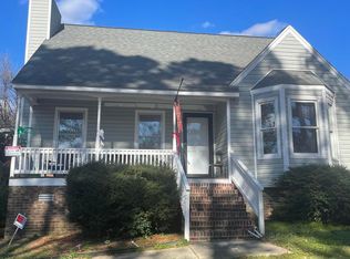 2000 Red Oak Ln, Clayton, NC 27520