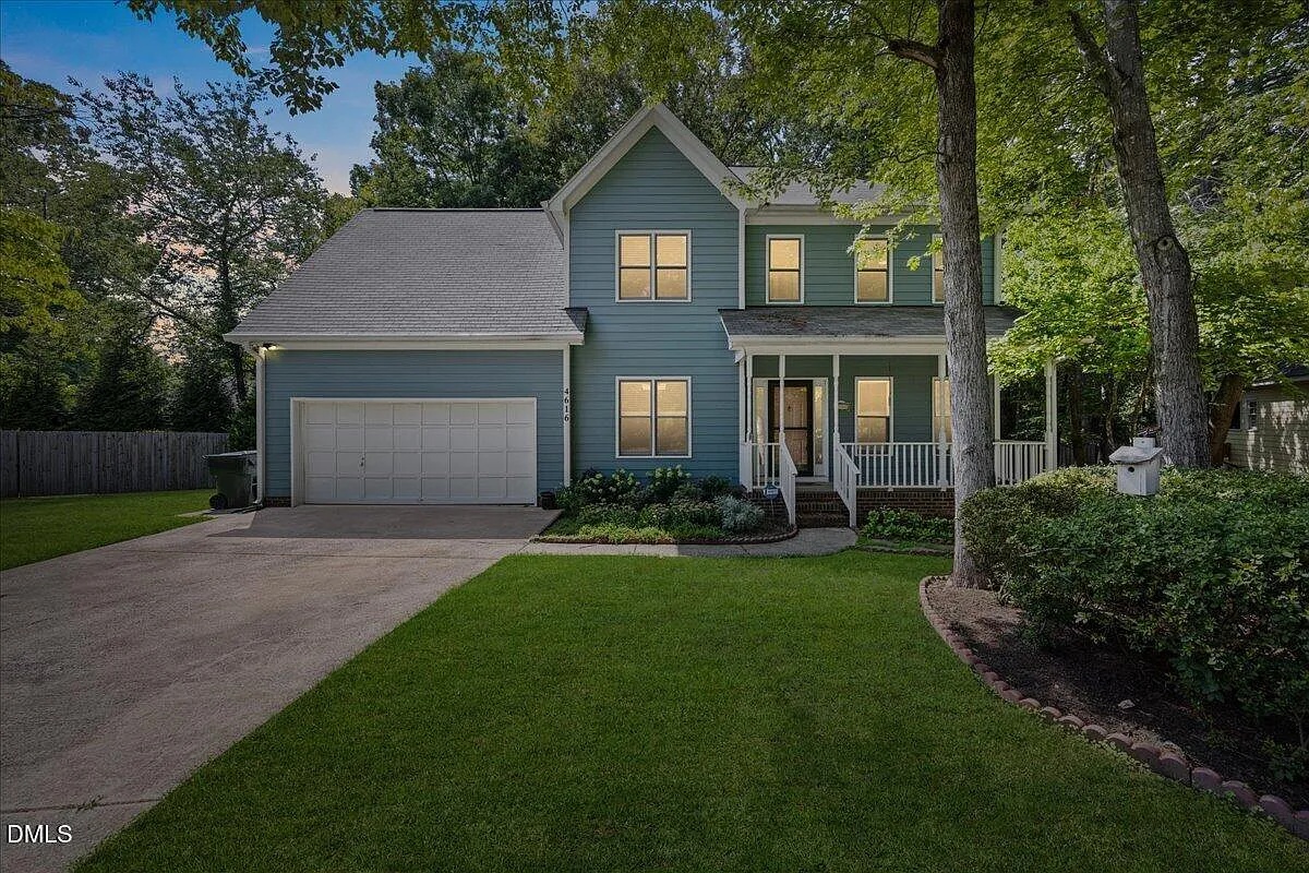 4 bed, 2.5 bath, 2451 sqft, $3,200 — Photo 1