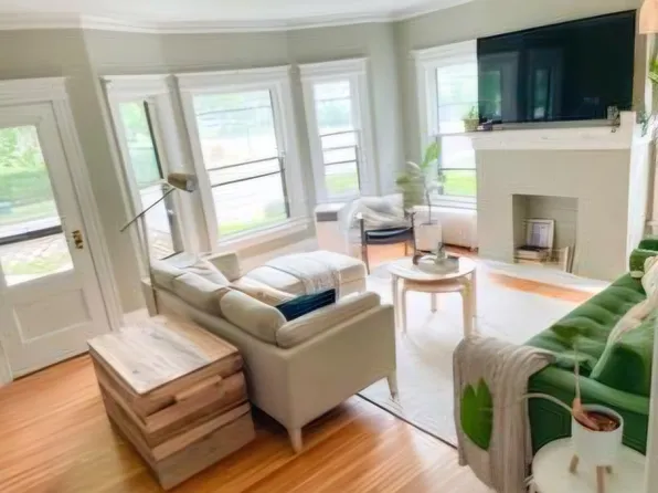 935 Park Ave Unit 1, Rochester, NY 14610