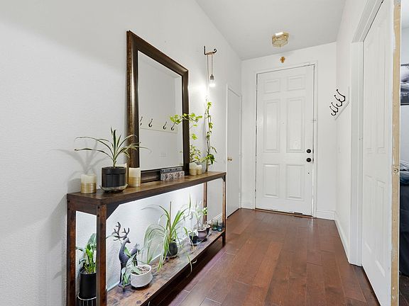 3rd image of 834 W James Court W