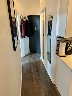 Rented by 50 Stanhope LLC | media 34