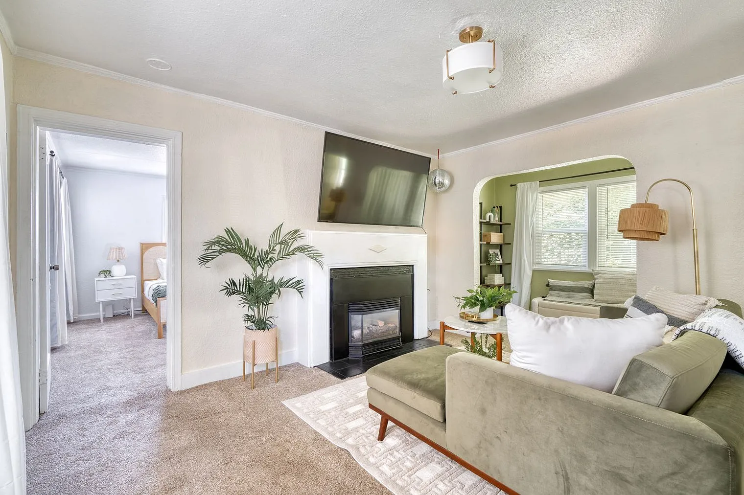 1 bed, 1.0 bath, 645 sqft, $2,559 — Photo 4