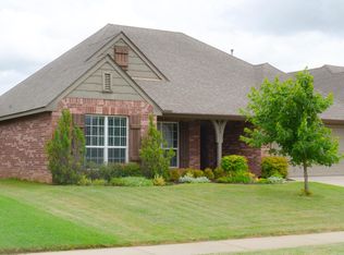 3905 W 110th Pl S, Jenks, OK 74037