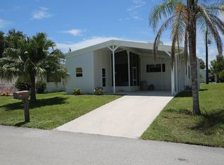 85 Flores Del Norte, Fort Pierce, FL 34951