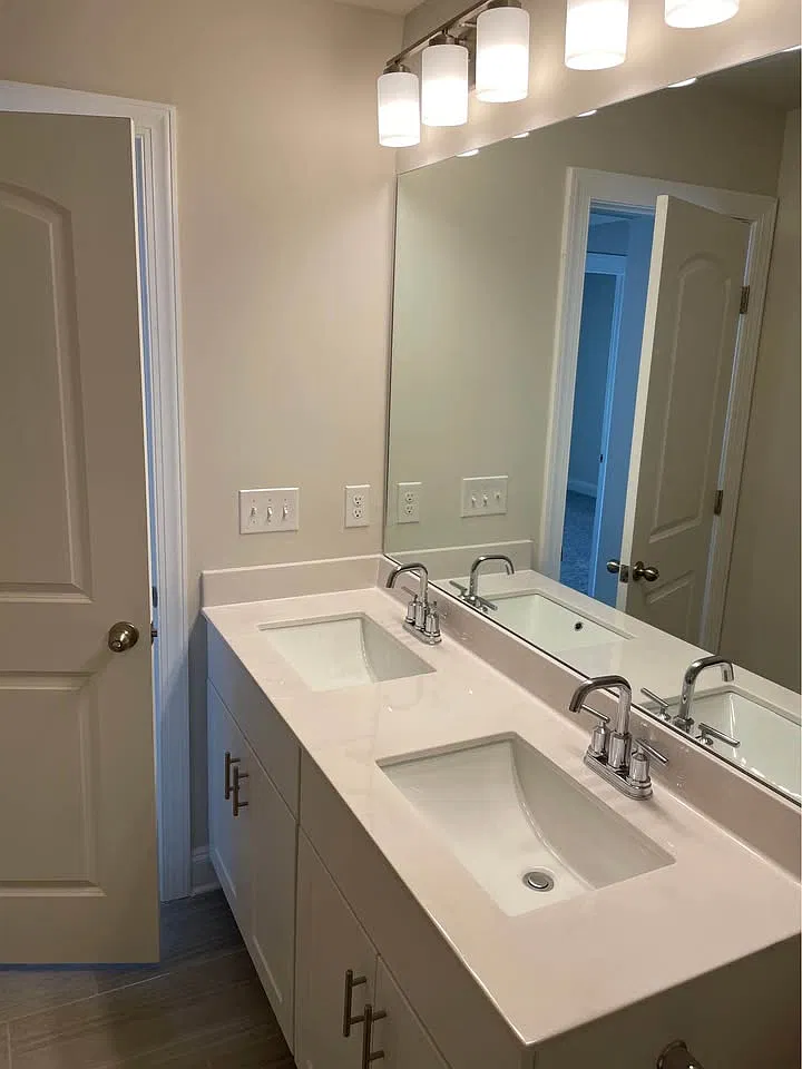4312 Skyridge Dr — Photo 4