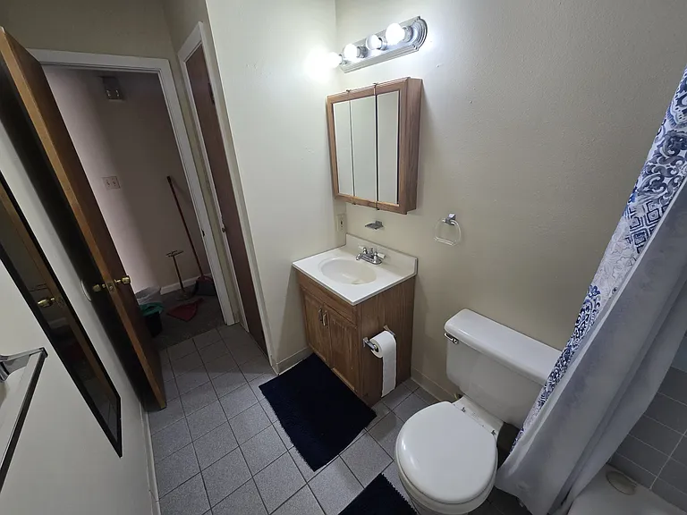 2116 Fairchild St #C — Photo 10