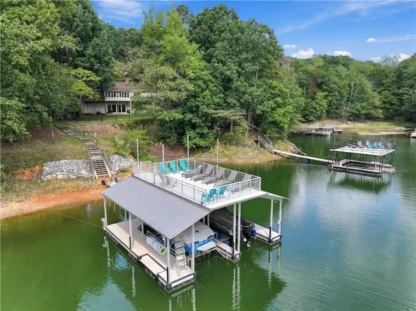 688 Harbor Cv, Gainesville, GA 30501