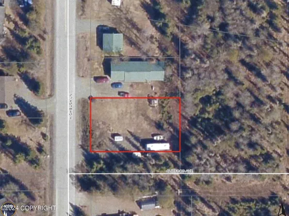 702 Highbush Ln, Kenai, AK 99611