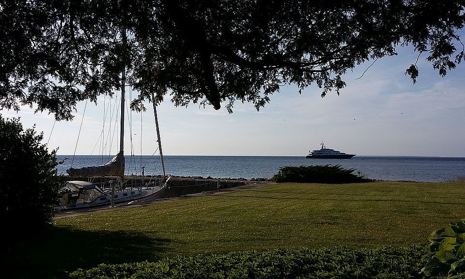 Private Yacht Harbor