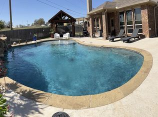 1225 Vaughna Dr, Weatherford, TX 76087
