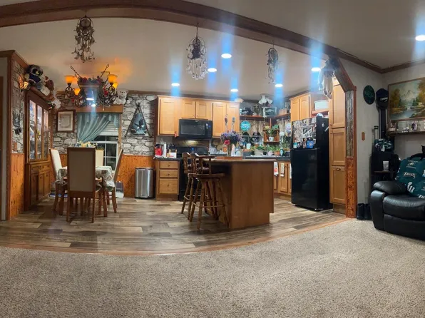 5232 Roseberry Dr, Doylestown, PA 18902