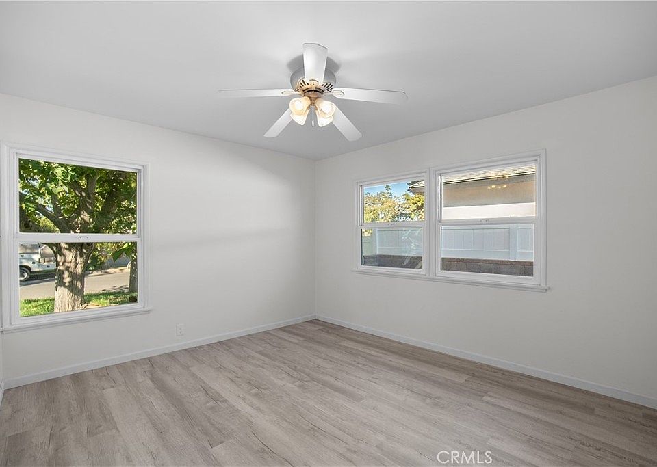 1st image of 7400 Cozycroft Ave #7400