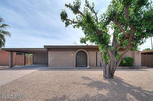 1st image of 3739 E Sunnyside Dr