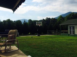 5490 W River Rd, Salem, VA 24153