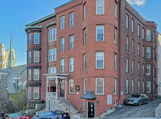 5 State St APT 2F, Worcester, MA 01609