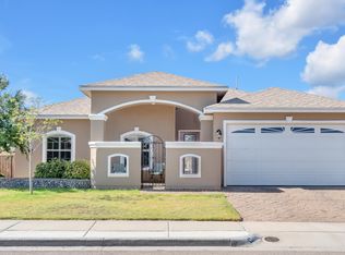 3056 Solar Point Ln, El Paso, TX 79938