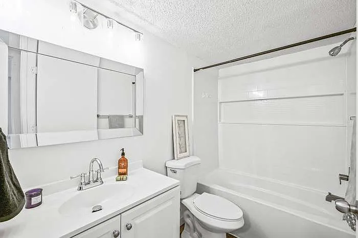 819 Smetana Rd #3 — Photo 16