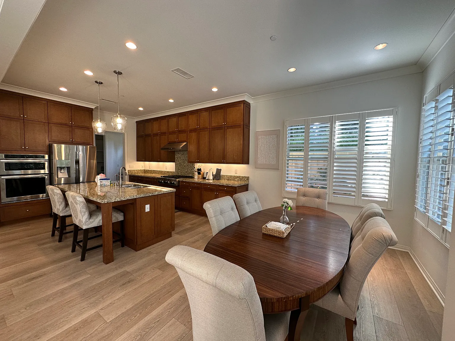 4 bed, 3.5 bath, 2802 sqft, $6,500 — Photo 4