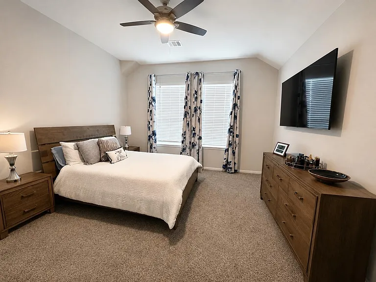 3910 Deledda Dr — Photo 14
