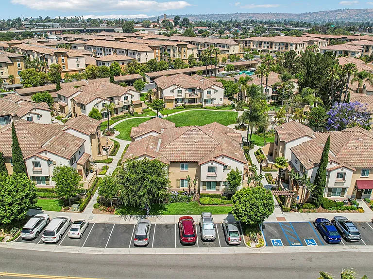 Villas at the Park — Photo 15