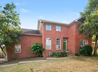 6721 Autumnwood Dr, Nashville, TN 37221