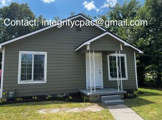 717 S Wine St, Gainesville, TX 76240