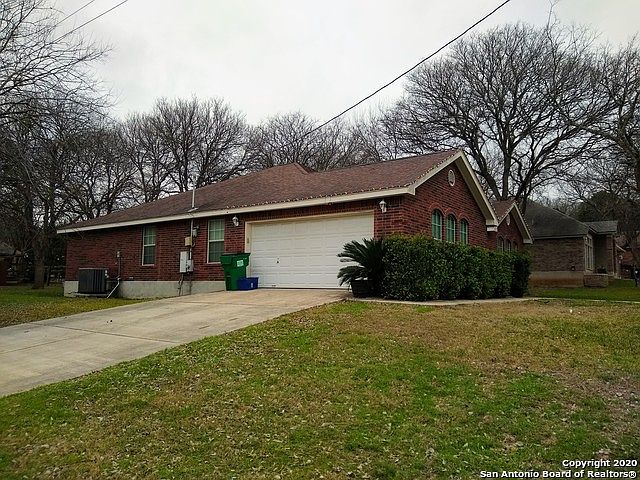 2nd image of 8134 Bluffside Blvd