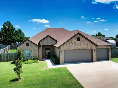 870 Harrison St, Pea Ridge, AR, 72751