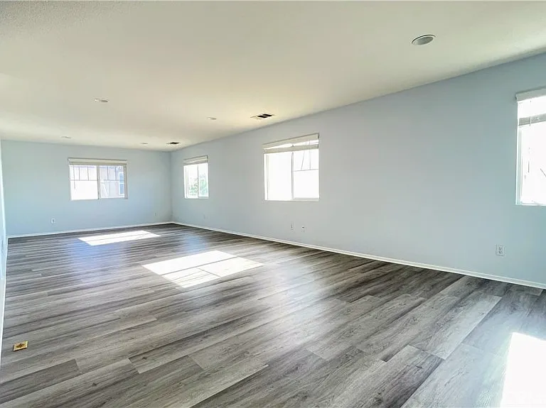 6521 Thistledown St — Photo 22