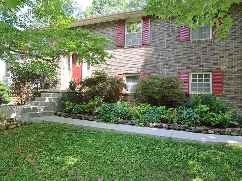 1st image of 7527 S Whispering Oak Cir