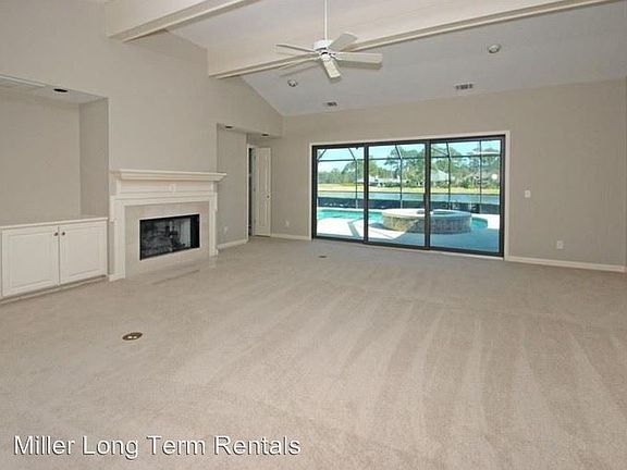 4th image of 17 Wild Laurel Ln