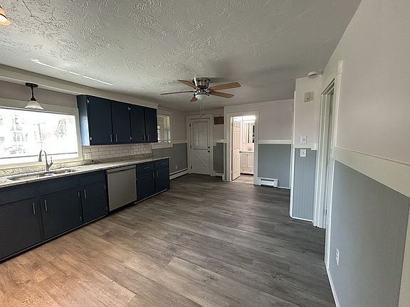 3rd image of 16 Carlstad St APT 1