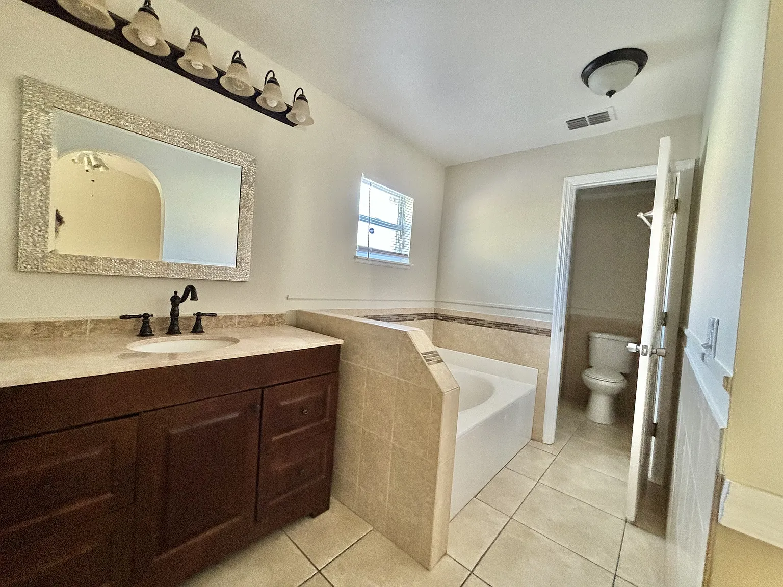 913 Nancy Ct, Kissimmee, FL 34759 - 1 — Photo 3