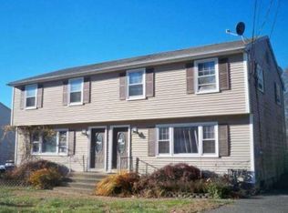 16-18 Server St, Manchester, CT 06040