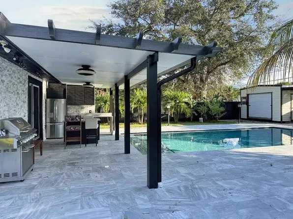 960 SW 49th Terrace, Plantation, FL 33317