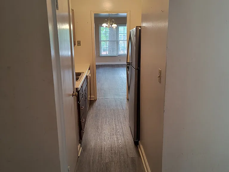 2890 Carriage Dr #F — Photo 3