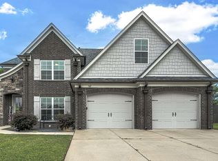 505 Cherokee Cir, Oakland, TN 38060