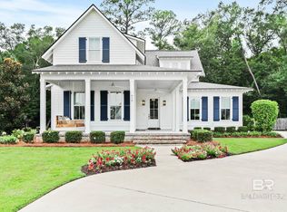 610 Lupine Dr, Fairhope, AL 36532