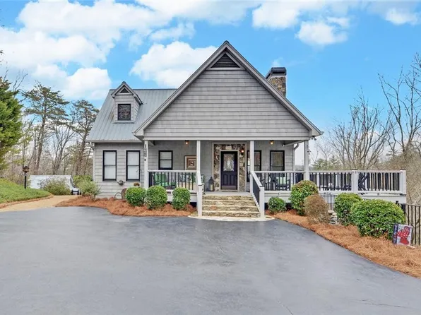 397 Early Dr, Dahlonega, GA 30533