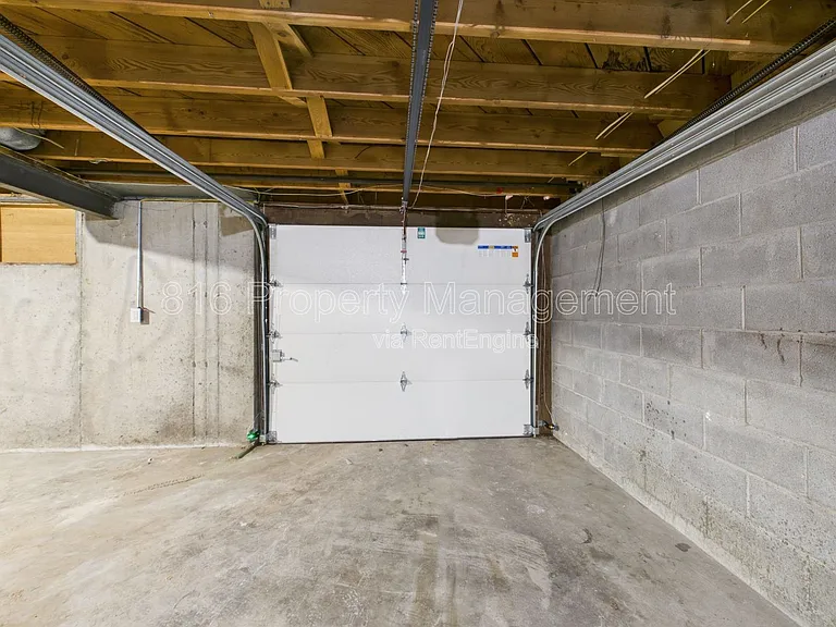 4279 E 60th Ter — Photo 19
