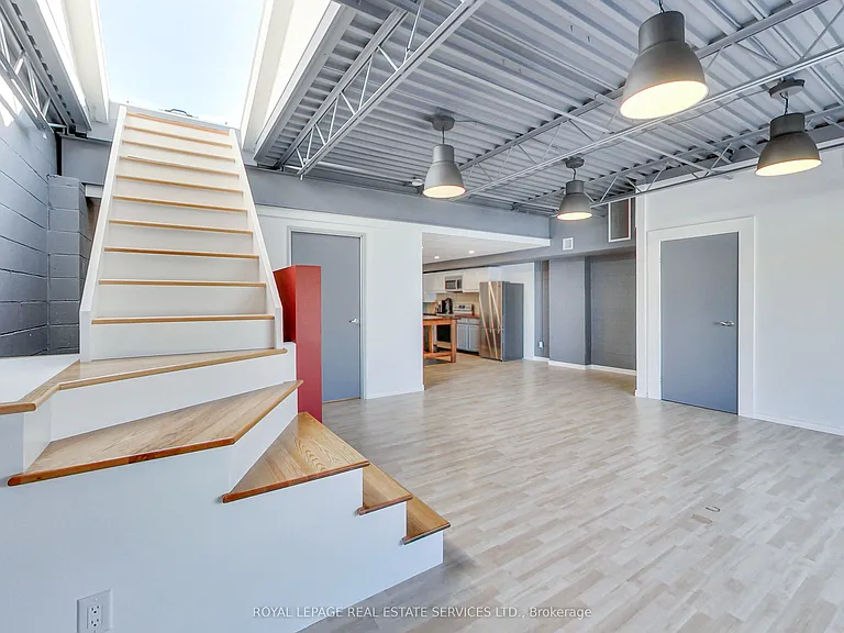 300 New Toronto St #7 — Photo 7