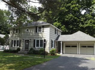 212 Frankland Rd, Rochester, NY 14617