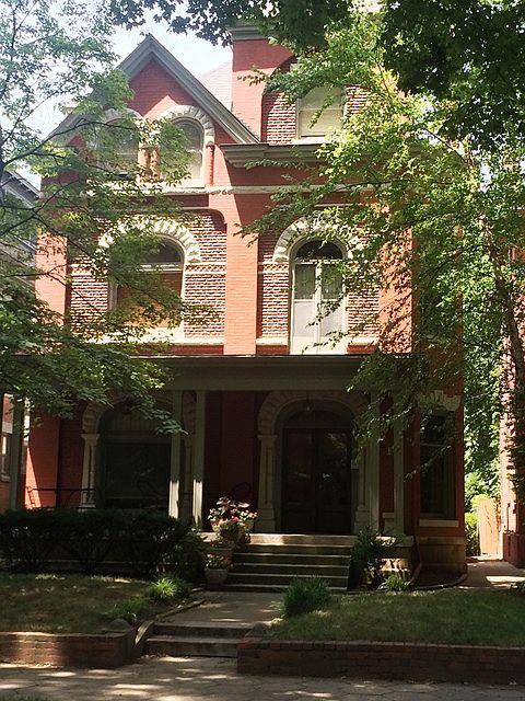 Front of 1456 Saint James, built 1894