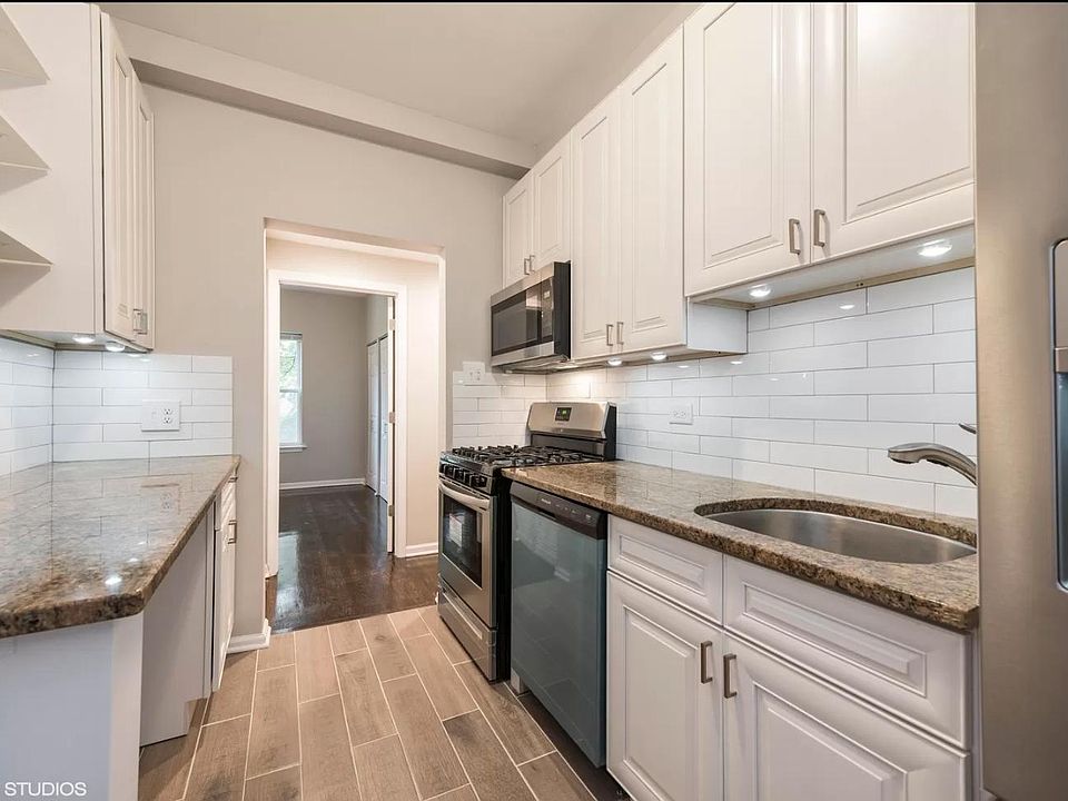 1st image of 4857 N Lawndale Ave APT 202