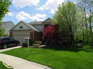 4761 Pond Run, Canton, MI 48188