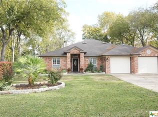 102 Ambrey Cv, Killeen, TX 76542