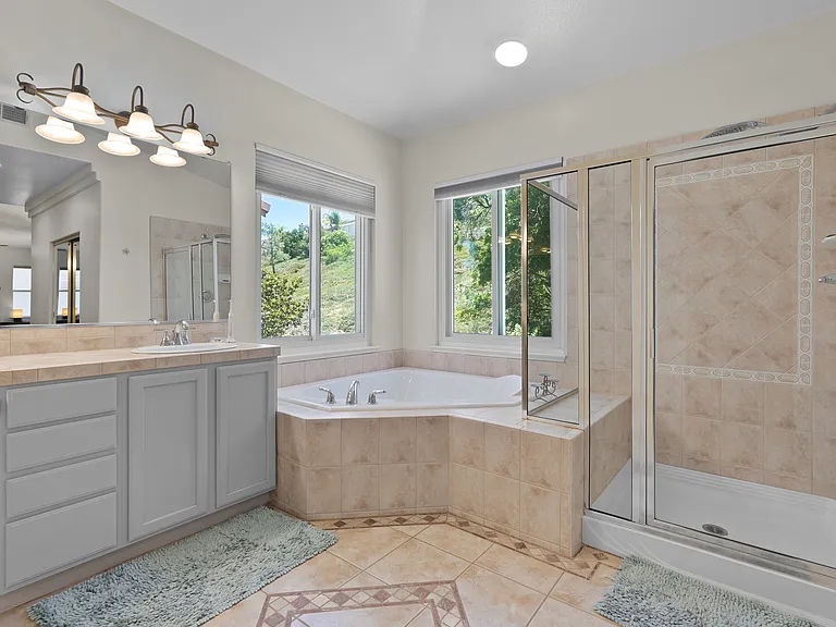 33389 Barrington Dr — Photo 20