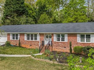 12 Wood Creek Dr, Taylors, SC 29687